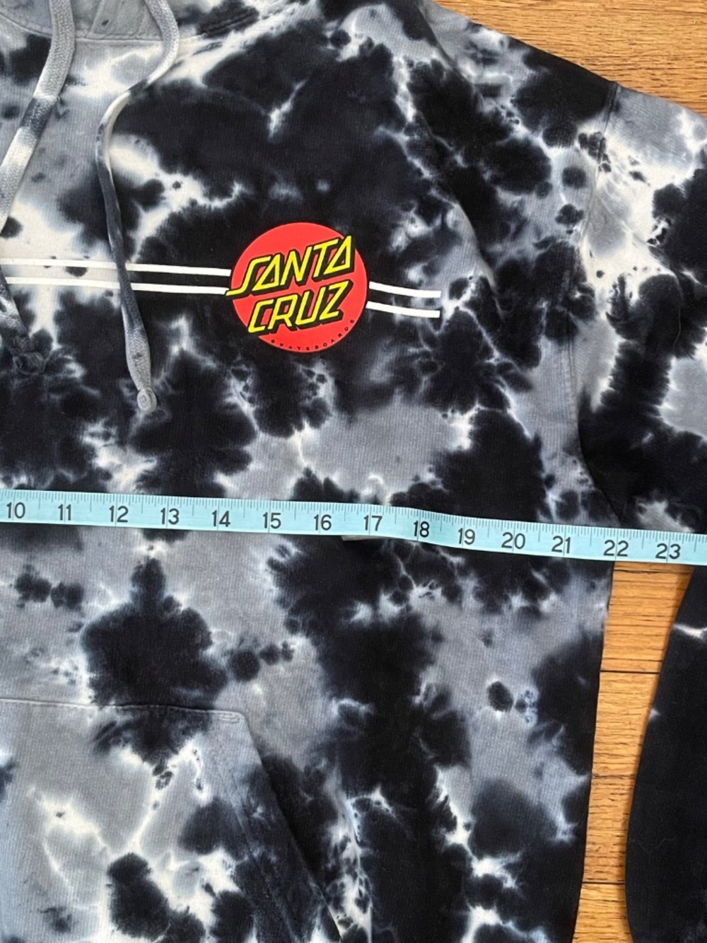 Santa Cruz Classic Dot Tie Dye Hoodie - Picture 8 of 10